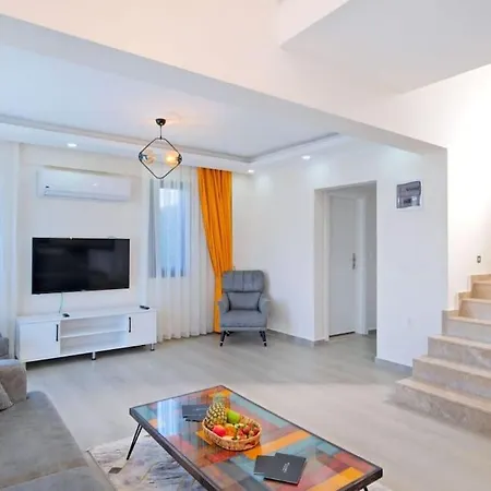 Villa Simge 4+1 Oludeniz *