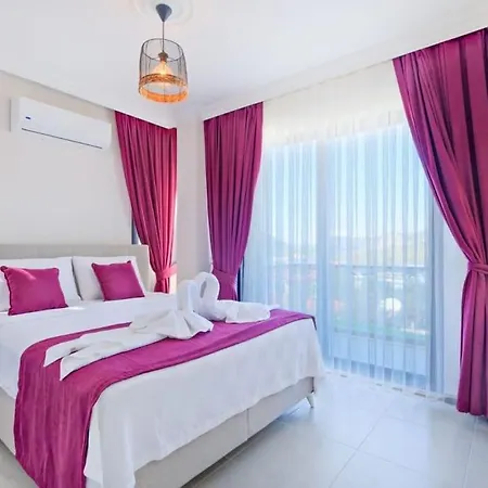 Simge 4+1 Oeluedeniz Villa *