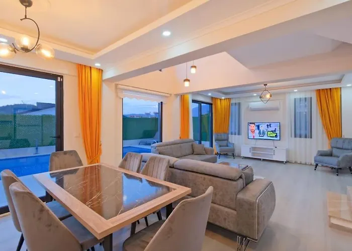 Vila Simge 4+1 Oeluedeniz *